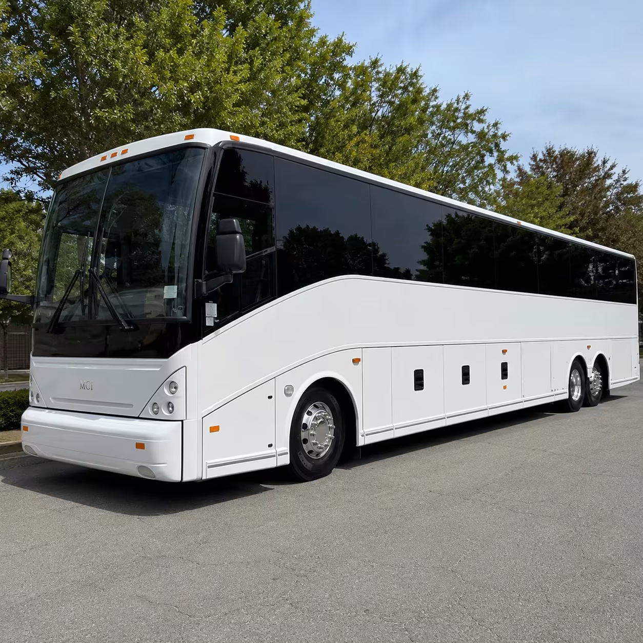mcclellan palomar airport shuttle buses from san marcos