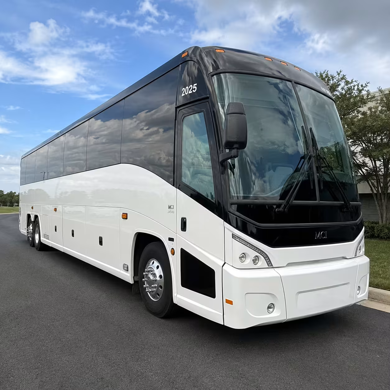 san marcos concert bus rentals without parking or surge pricing